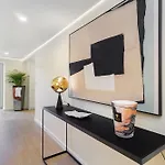 Douro Prestige Urban Retreat With Shared S-pool & Gym