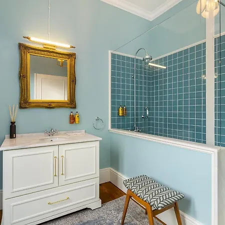 Douro Prestige Urban Retreat With Shared S-pool & Gym