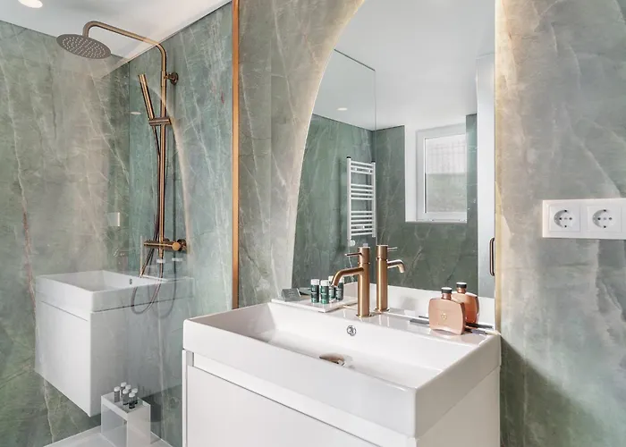 Douro Prestige Urban Retreat With Shared S-pool & Gym Casa de Férias Porto