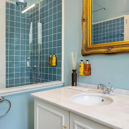 Douro Prestige Urban Retreat With Shared S-pool & Gym Ferienhaus