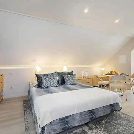 Ferienhaus Douro Prestige Urban Retreat With Shared S-pool & Gym