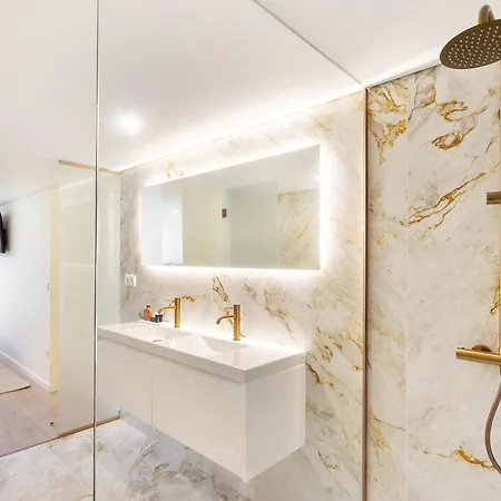 Douro Prestige Urban Retreat With Shared S-pool & Gym