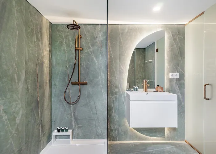 Douro Prestige Urban Retreat With Shared S-pool & Gym بورتو