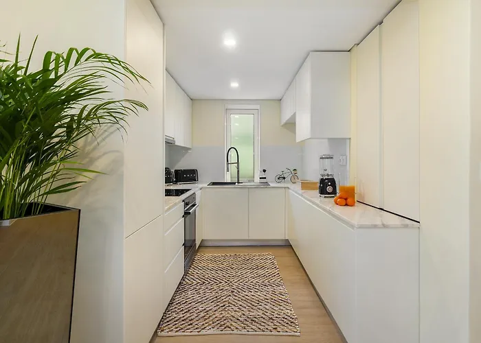 Douro Prestige Urban Retreat With Shared S-pool & Gym