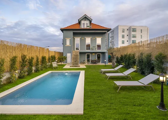 Douro Prestige Urban Retreat With Shared S-pool & Gym