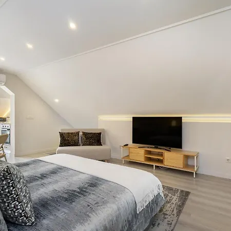 בית נופש Douro Prestige Urban Retreat With Shared S-pool & Gym פורטו