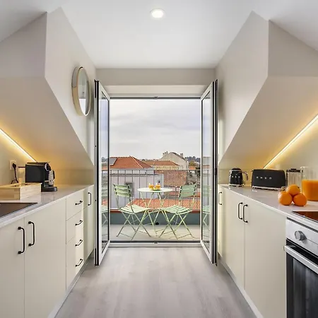 Semesterbostad Douro Prestige Urban Retreat With Shared S-pool & Gym Oporto