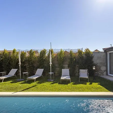בית נופש Douro Prestige Urban Retreat With Shared S-pool & Gym *