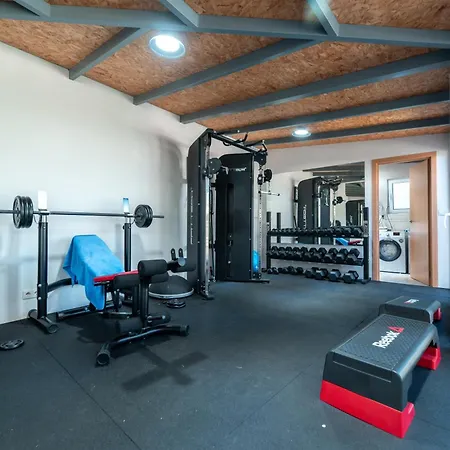 Douro Prestige Urban Retreat With Shared S-pool & Gym פורטו